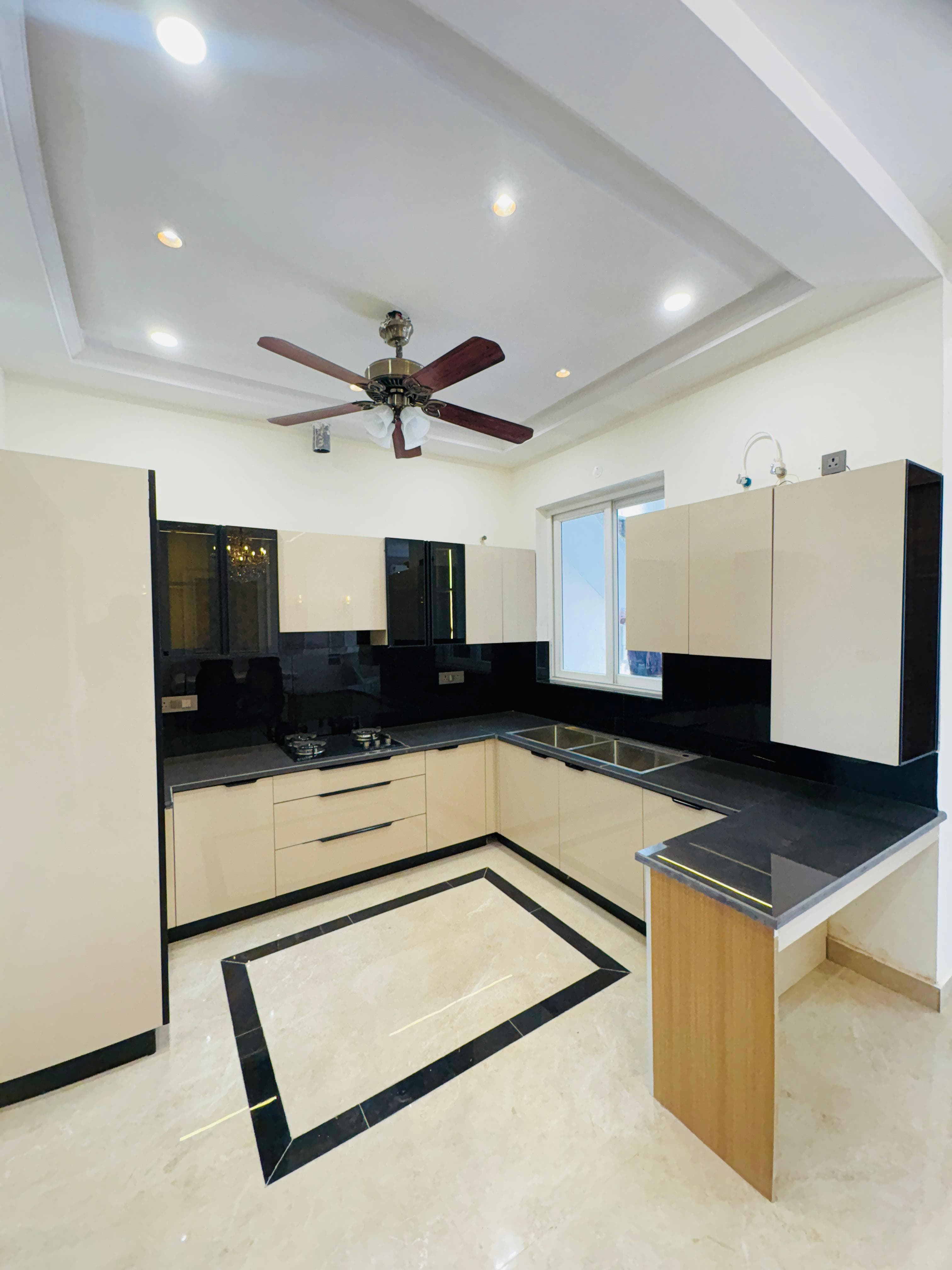 2 BHK Apartment/Independent Floor in ATS Golf Meadows Area, Derabassi